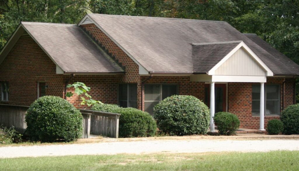 Outside View Of The Holly Cottage At Williamsburg Christian Retreat Center In Williamsburg, Virginia